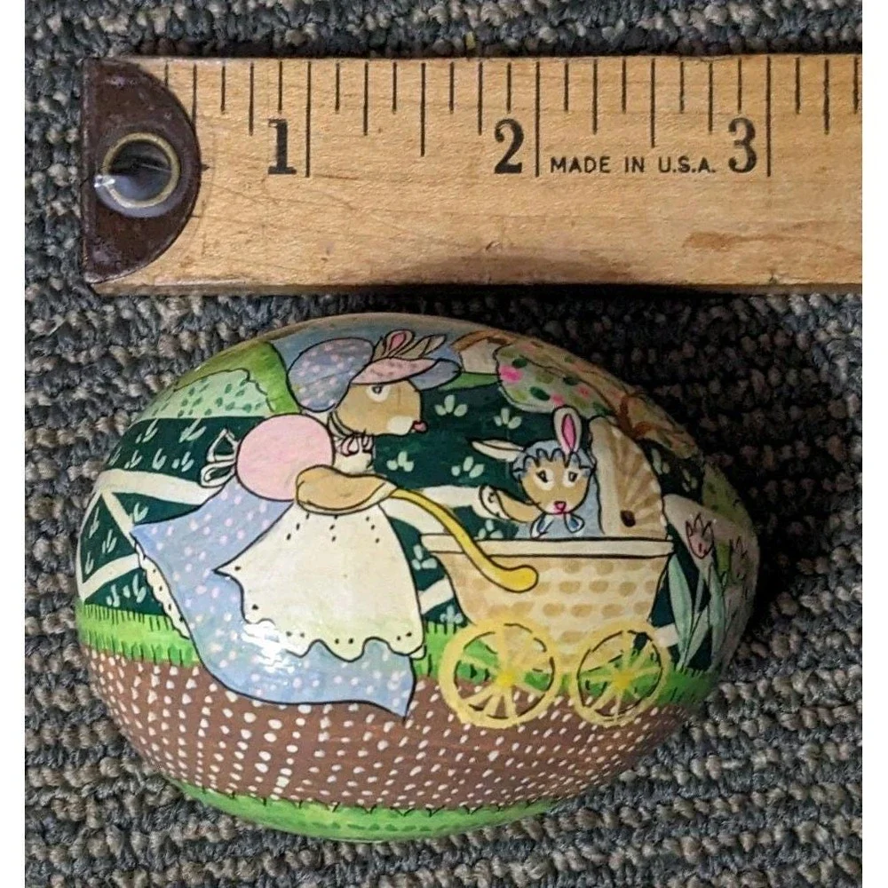 Vtg Lacquer Hand Painted Egg Rabbit Wooden Trinket Box Easter Bunny Baby Wood